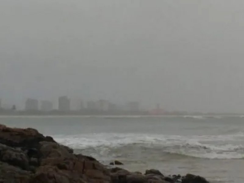 Imagem de Marinha alerta possibilidade de ondas de 2,5 metros em Salvador