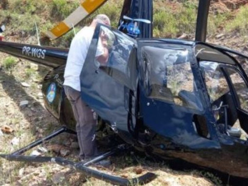 Imagem de Helicóptero com deputados baianos cai no interior do estado