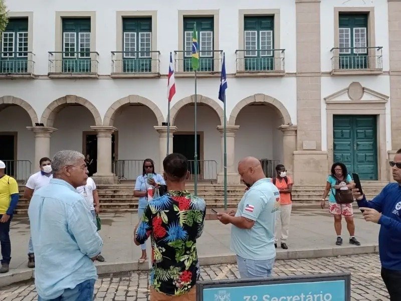 Imagem de Em caminhada, agentes de saúde e endemias cobram reajuste salarial a Bruno Reis: "desça do pedestal e cumpra a lei"