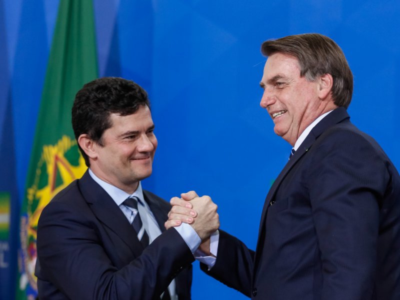 Imagem de Sergio Moro declara apoio a Bolsonaro no segundo turno