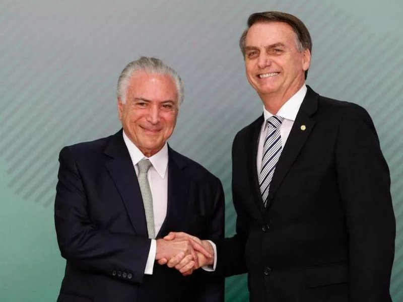 Imagem de Michel Temer decide apoiar Bolsonaro