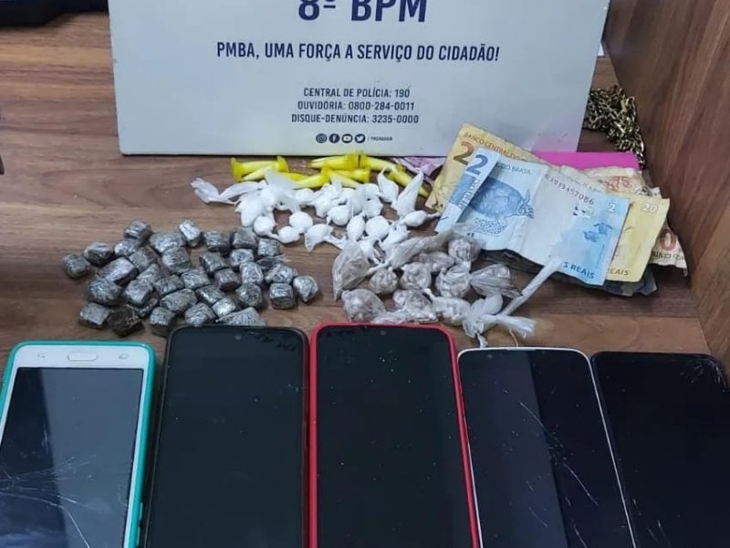 Imagem de Cão farejador localiza drogas enterradas em Santa Cruz Cabrália