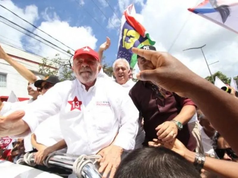 Imagem de Lula inicia turnê pelo Nordeste em Salvador nesta quarta (12)