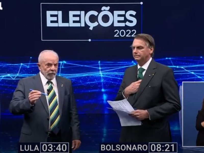 Imagem de Em debate, Lula usa pandemia para atacar Bolsonaro, que relembra 'Petrolão"