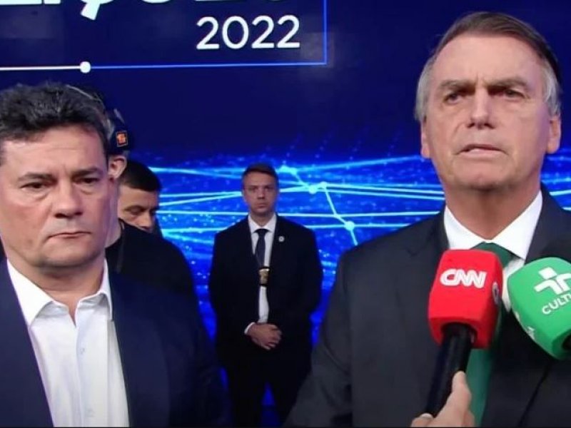 Imagem de Chamado de "traíra", Bolsonaro tem ajuda de Moro no debate: 'Você é dez'