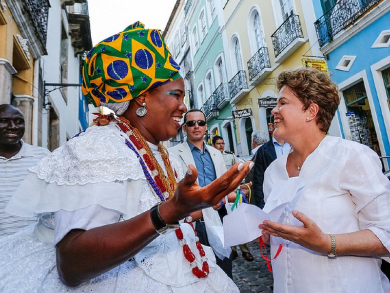 Imagem de Dilma Roussef participa de ato do PT e será homenageada em Lauro de Freitas nesta sexta (21)