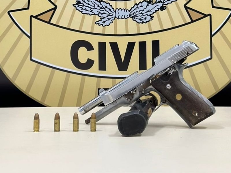 Imagem de DCCP apreende arma que pode ter sido usada em homicídio de investigador