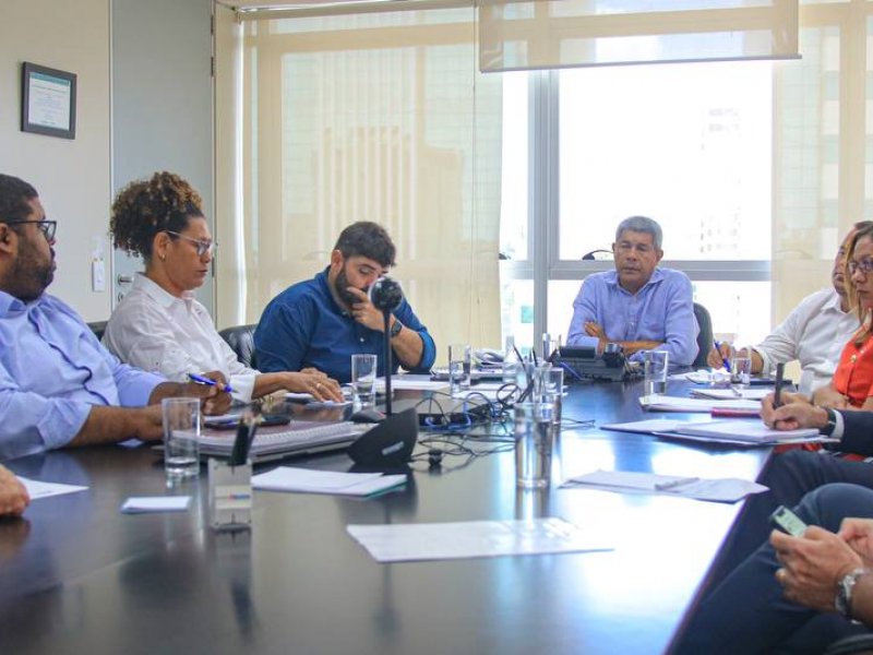 Imagem de Coordenado por Jerônimo, grupo de transição do Governo realiza primeira reunião em Salvador