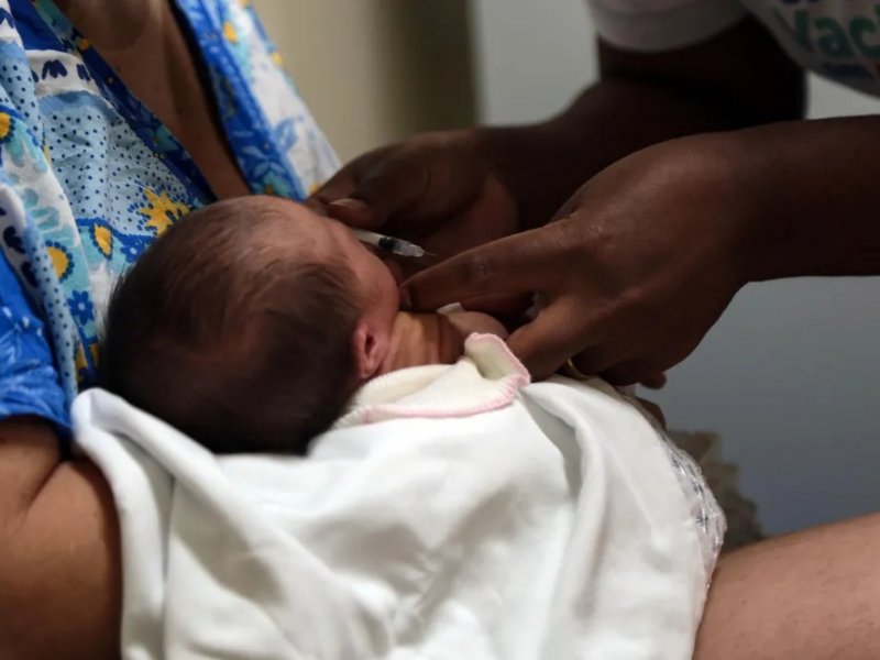 Imagem de Covid-19: Salvador libera agendamento para vacinação de bebês com comorbidades