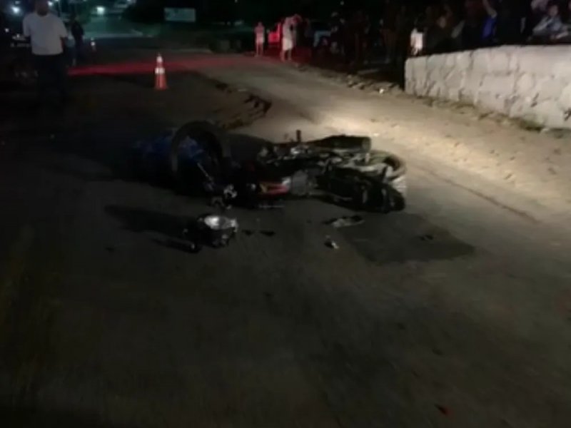 Imagem de Motociclista morre em acidente na BR-324, no norte da Bahia