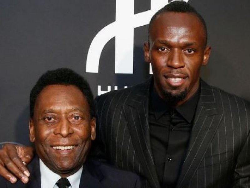 Imagem de Ídolos do esporte prestam última homenagem a Pelé