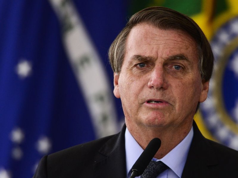 Imagem de Bolsonaro pode receber até R$ 100 mil por mês quando deixar a presidência
