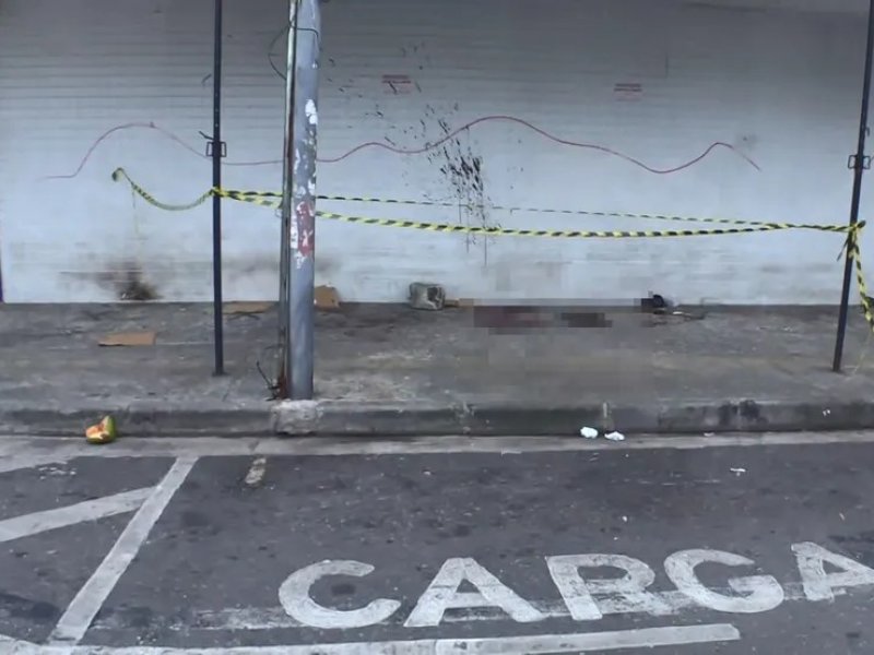 Imagem de Homem em situação de rua é morto a pedradas no Comércio