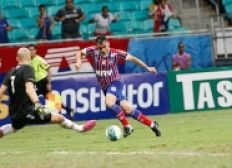 Imagem de Bahia e Náutico empatam sem gols na Fonte Nova