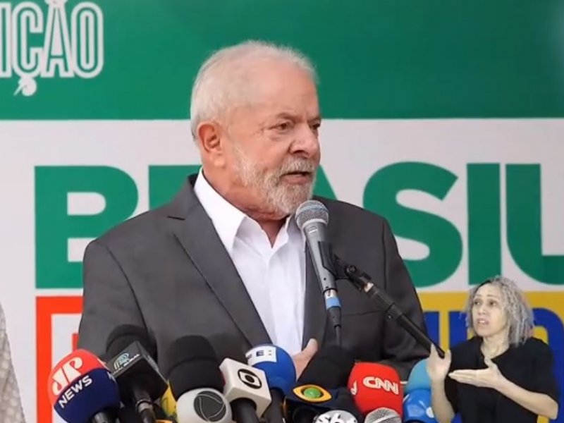 Imagem de Lula é alvo de primeiro pedido de impeachment em menos de um mês de mandato