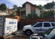 Imagem de Cinco pessoas da mesma família são achadas mortas em casa de Porto Alegre