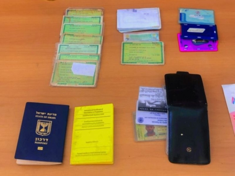 Imagem de Guarda Civil Municipal recupera mais de 100 documentos perdidos durante carnaval 