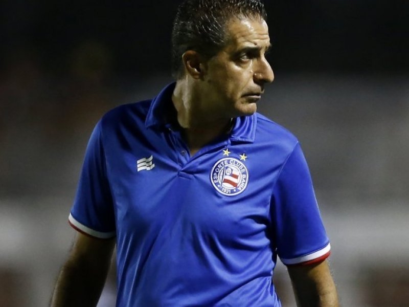 Imagem de Técnico do Bahia, Renato Paiva justifica derrota por 6 a 0: ‘fácil de explicar’
