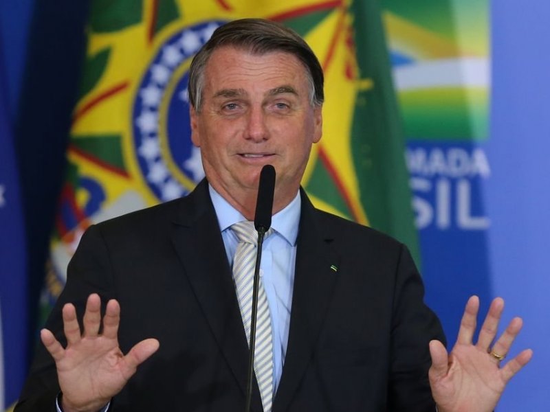 Imagem de Receita desmente Bolsonaro e nega que joias seriam patrimônio público