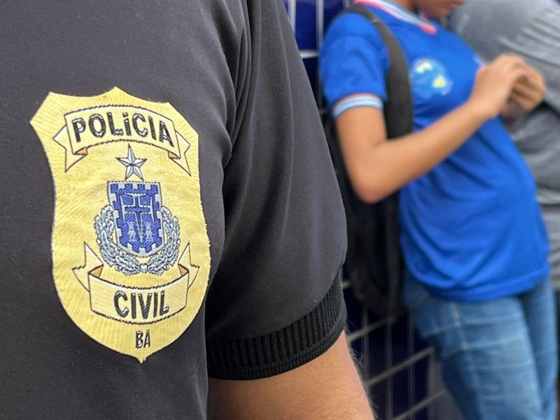Imagem de Polícia identifica adolescentes responsáveis por ameaças a escolas na Bahia