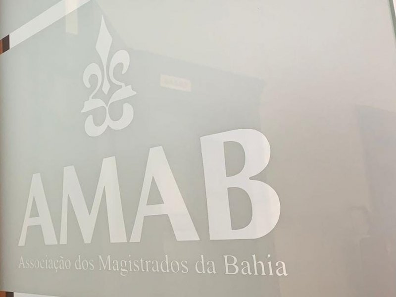 Imagem de AMAB pede retorno de Servidores para gabinete de desembargadores e convocação de aprovados em concurso 