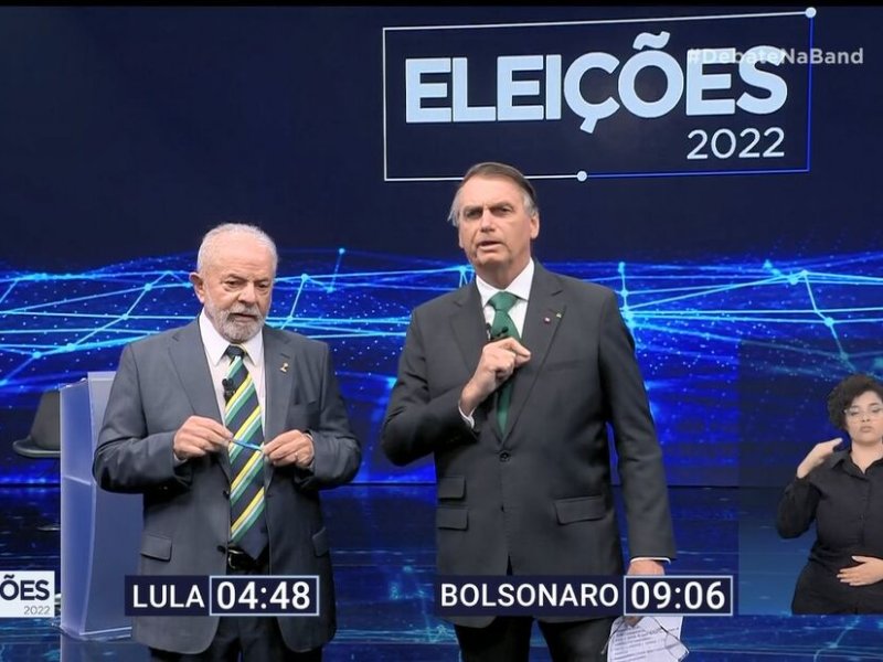 Imagem de VÍDEO: Jair Bolsonaro diz que vai processar Lula após declaração de presidente em Salvador