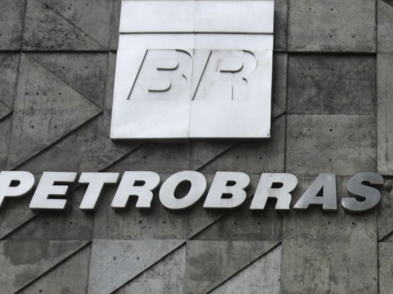 Imagem de Petrobras anuncia nova política de preço para combustíveis; confira