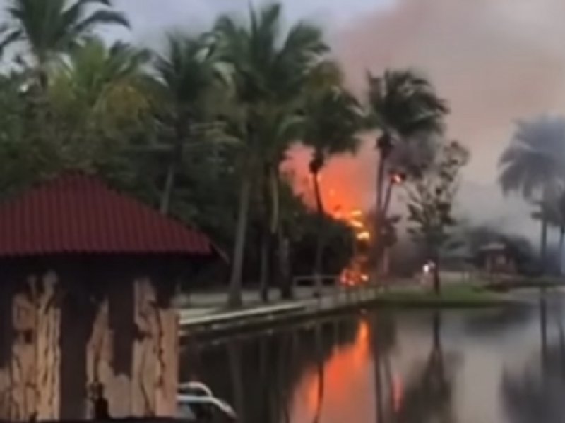 Imagem de Incêndio em rede de telefonia causa explosão em Praia do Forte