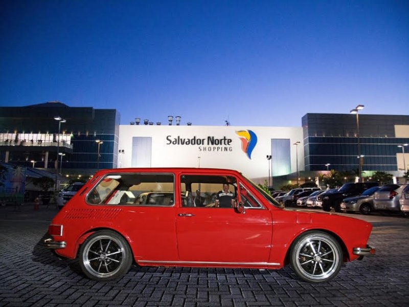 Imagem de Exposição reúne 50 carros antigos em shopping de Salvador