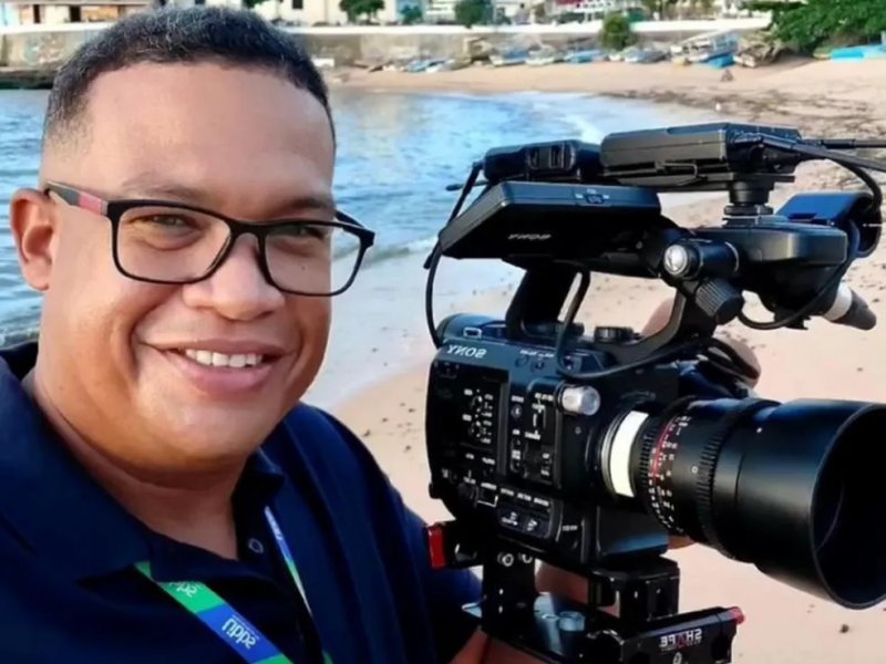 Imagem de Cinegrafista da TV Bahia morre aos 42 anos após sofrer acidente de moto