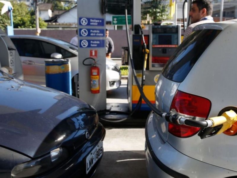 Imagem de Junho tem recorde na discrepância de preço da gasolina