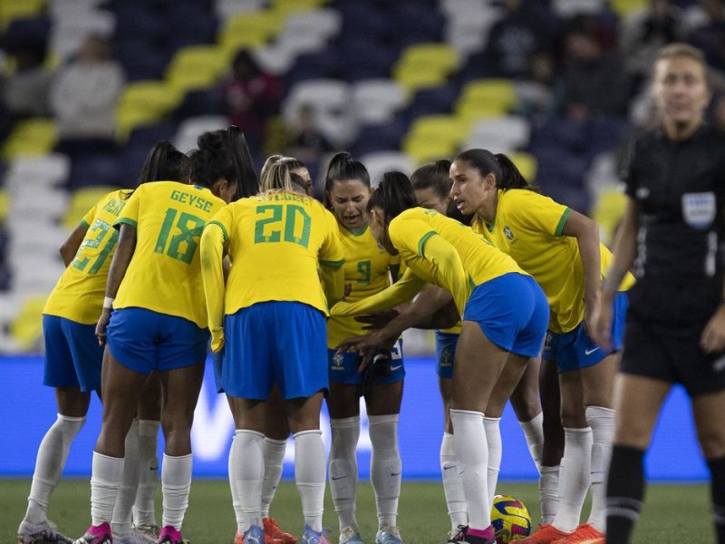 Imagem de Em última partida antes da Copa do Mundo Feminina, Brasil goleia o Chile por 4 a 0
