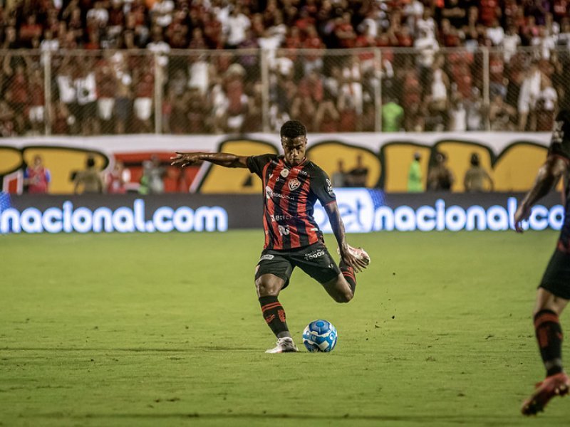 Imagem de Em confronto direto pela série B, Vitória enfrenta o Sport nesta quarta; Salvador FM transmite partida