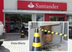 Imagem de Banco Santander arrombado no interior da Bahia