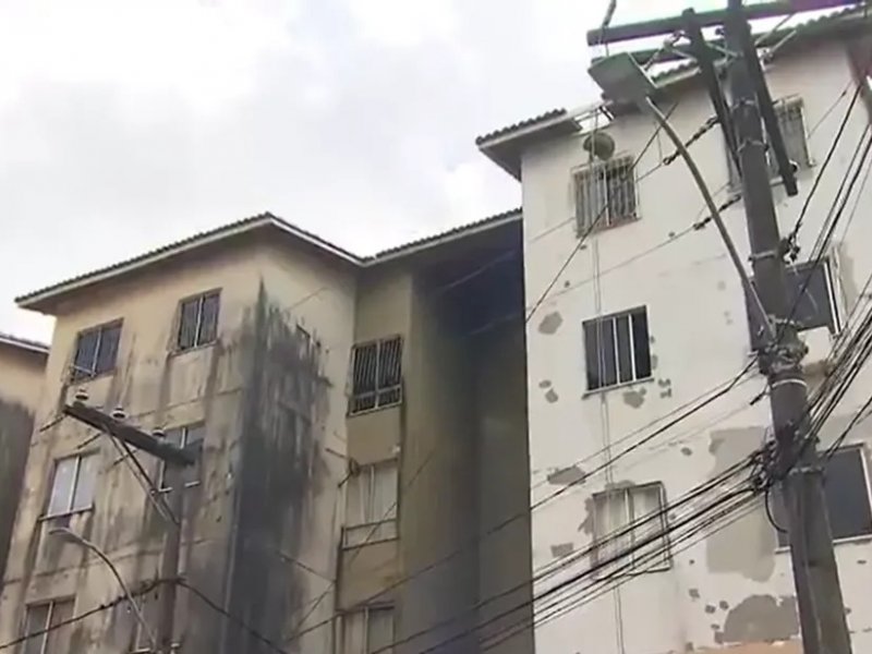 Imagem de Pintor morre após despencar de 4º andar de prédio em Salvador