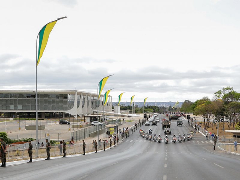 Imagem de 7 de Setembro: ida de bolsonaristas à Brasília para protestos contra Lula é alvo do Exército e da Segurança do DF