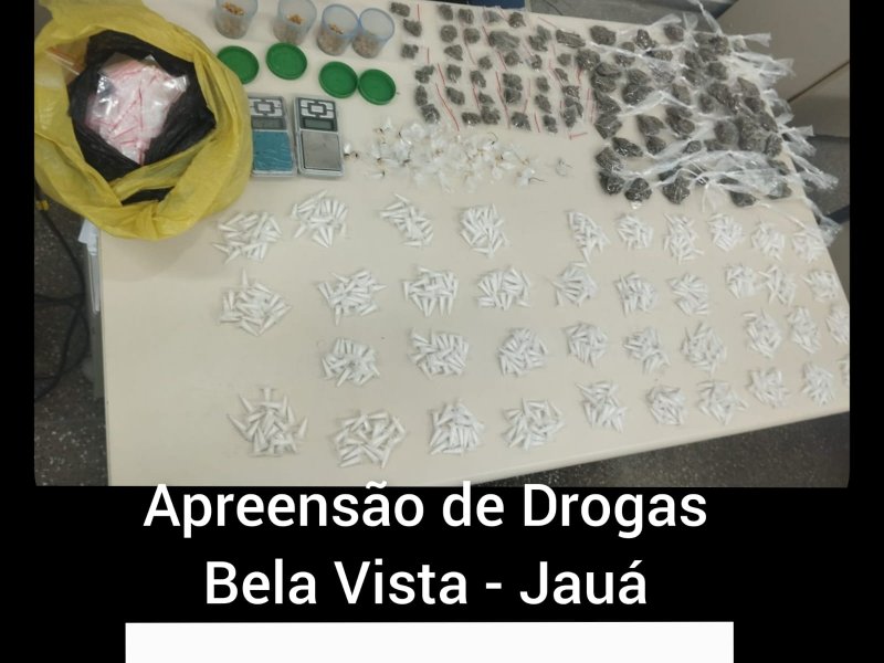 Imagem de PM apreende drogas e arma de fogo no bairro de Bela Vista em Jauá
