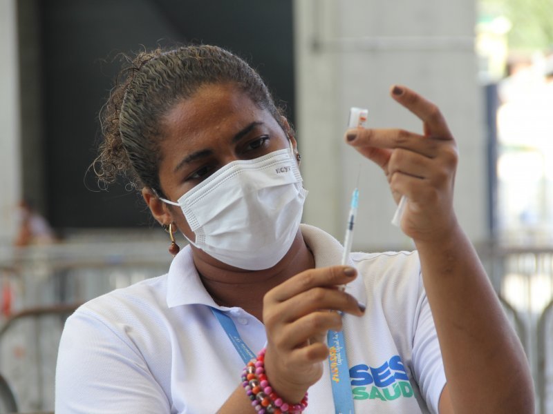 Imagem de Salvador segue com a vacinação contra Covid-19 e gripe nesta quarta-feira
