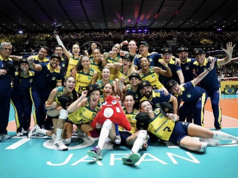 Imagem de Vôlei: Seleção Brasileira vence Japão e garante vaga nas Olimpíadas de Paris