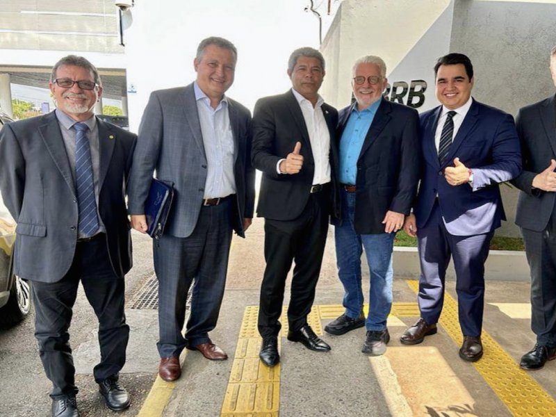 Imagem de Em Brasília, Jerônimo participa de reuniões com ministros e governadores do Nordeste em busca de investimentos