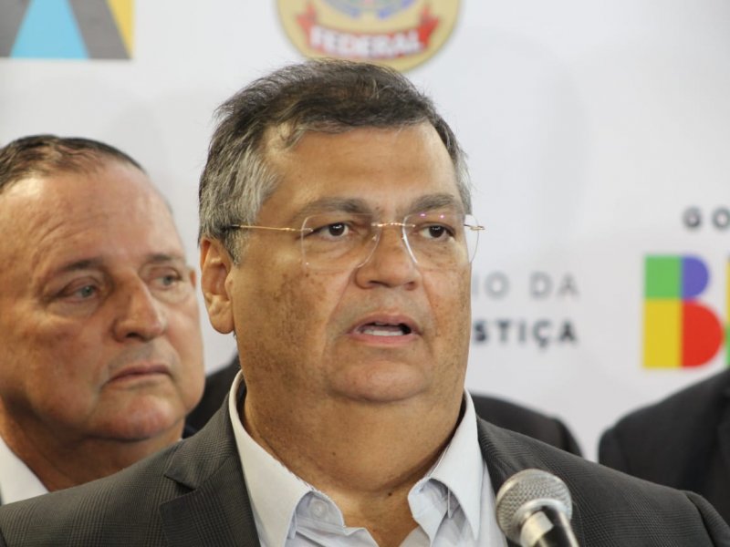 Imagem de Flávio Dino diz que PF trabalha com três linhas de investigação para apurar assassinato de médicos no RJ