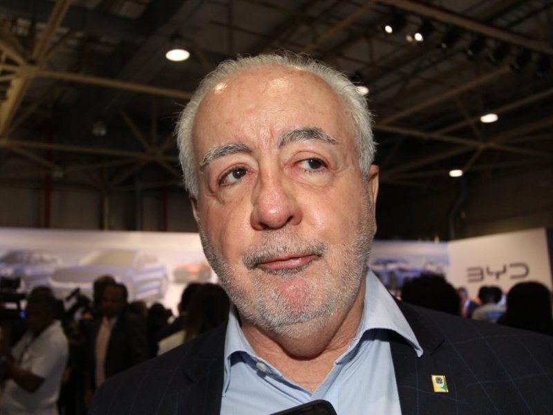 Imagem de Em evento da BYD, Marcus Cavalcanti afirma que Lula reverteu a imagem do Brasil