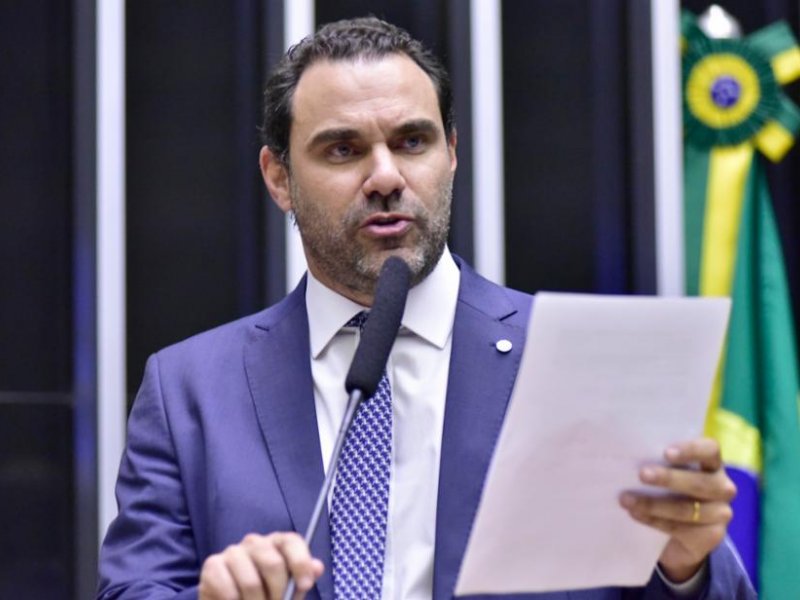 Imagem de Adolfo Viana pode assumir presidência nacional do PSDB; entenda