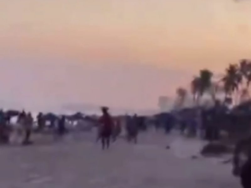 Imagem de Vídeo mostra correria após banhistas serem assaltados em praia de Salvador