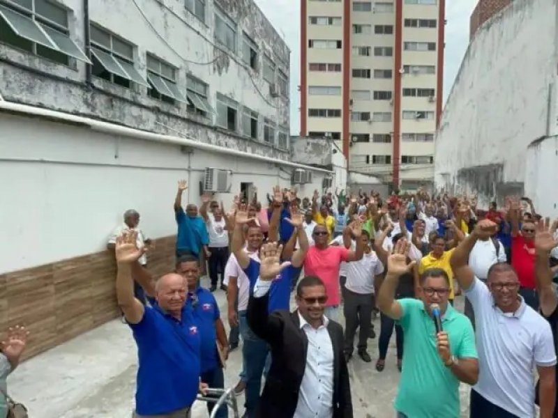 Imagem de Rodoviários aprovam estado de greve; categoria fará reunião com empresários na próxima terça (7)