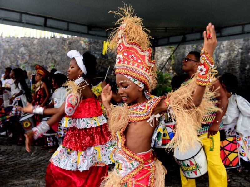 Imagem de Salvador terá desfiles de blocos afro e grupos de samba no último final de semana de novembro; veja programação
