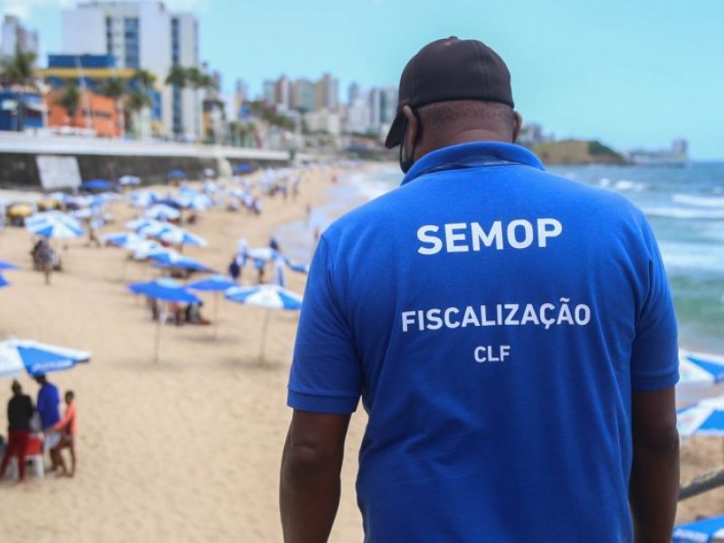 Imagem de Prefeitura propõe perdão a dívidas de ambulantes que atuam nas praias de Salvador; projeto será votado nesta quarta