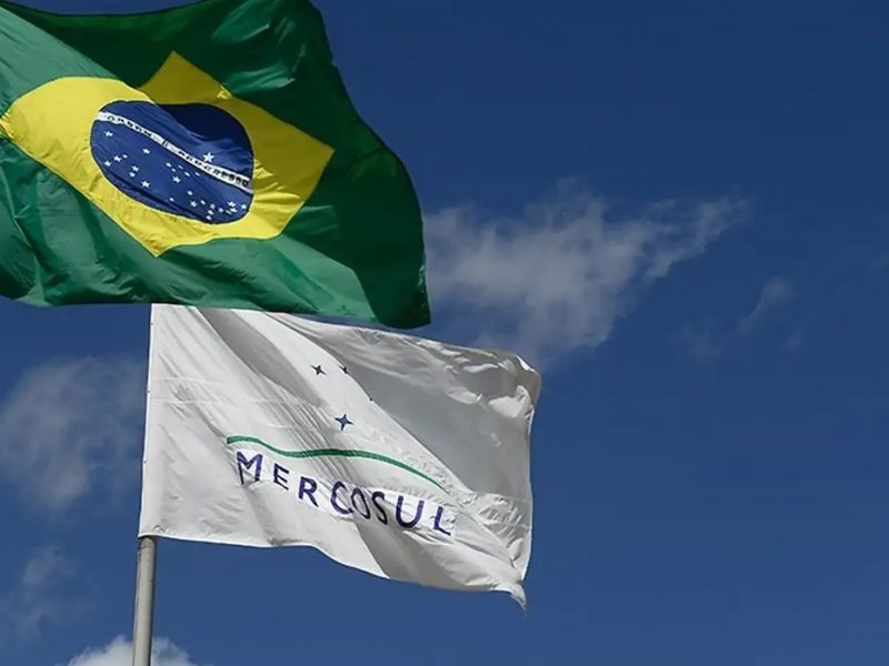 Imagem de Depois de 7 anos, Mercosul volta a ter cúpula social presencial