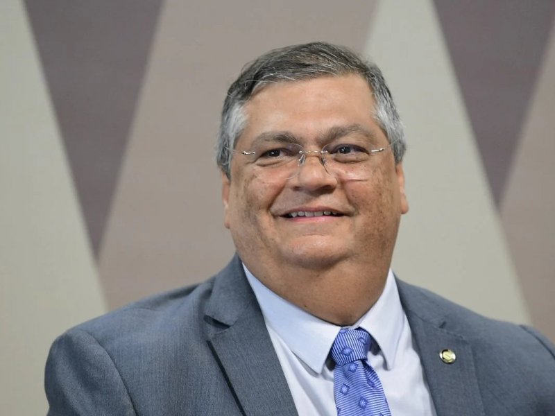 Imagem de Flávio Dino diz a secretários que deixa Ministério da Justiça e Segurança Pública em fevereiro