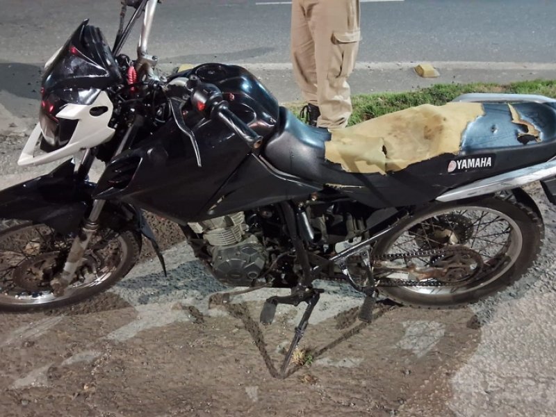 Imagem de Homem é preso pela PM após conduzir motocicleta com restrição na BA-528